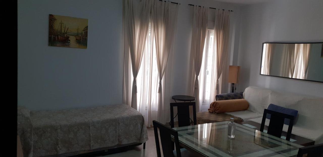 Apartamentos Sevilla Exterior photo