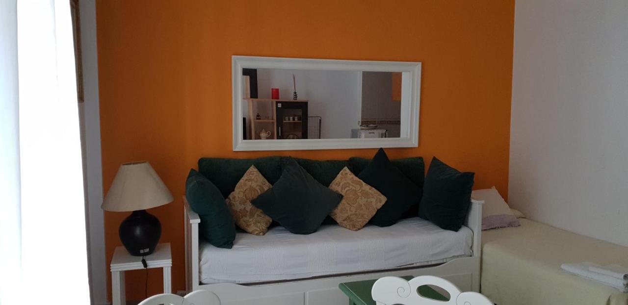 Apartamentos Sevilla Exterior photo