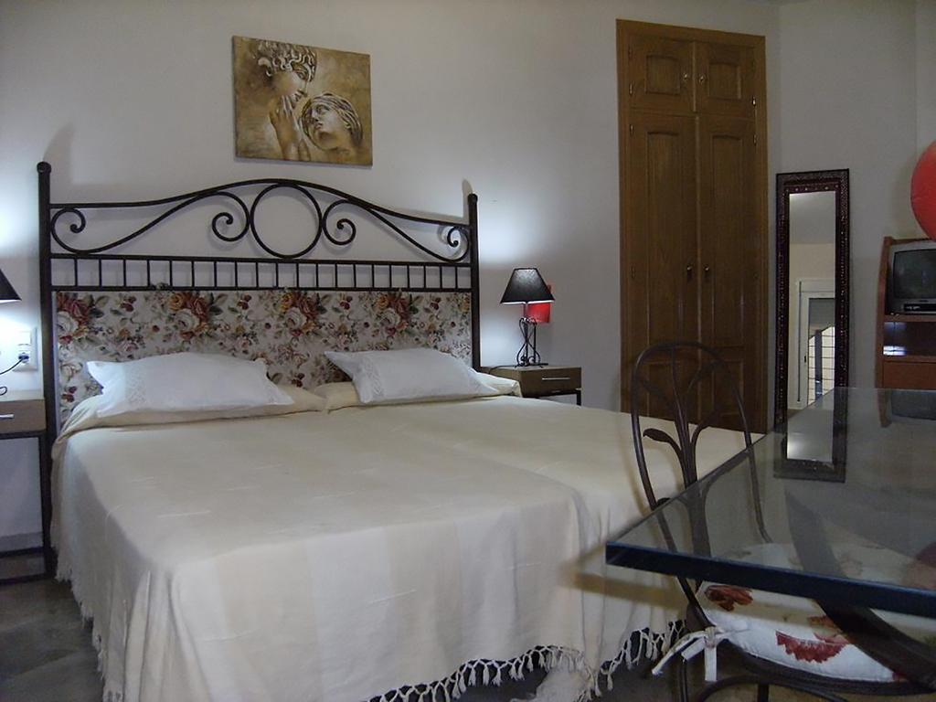Apartamentos Sevilla Room photo