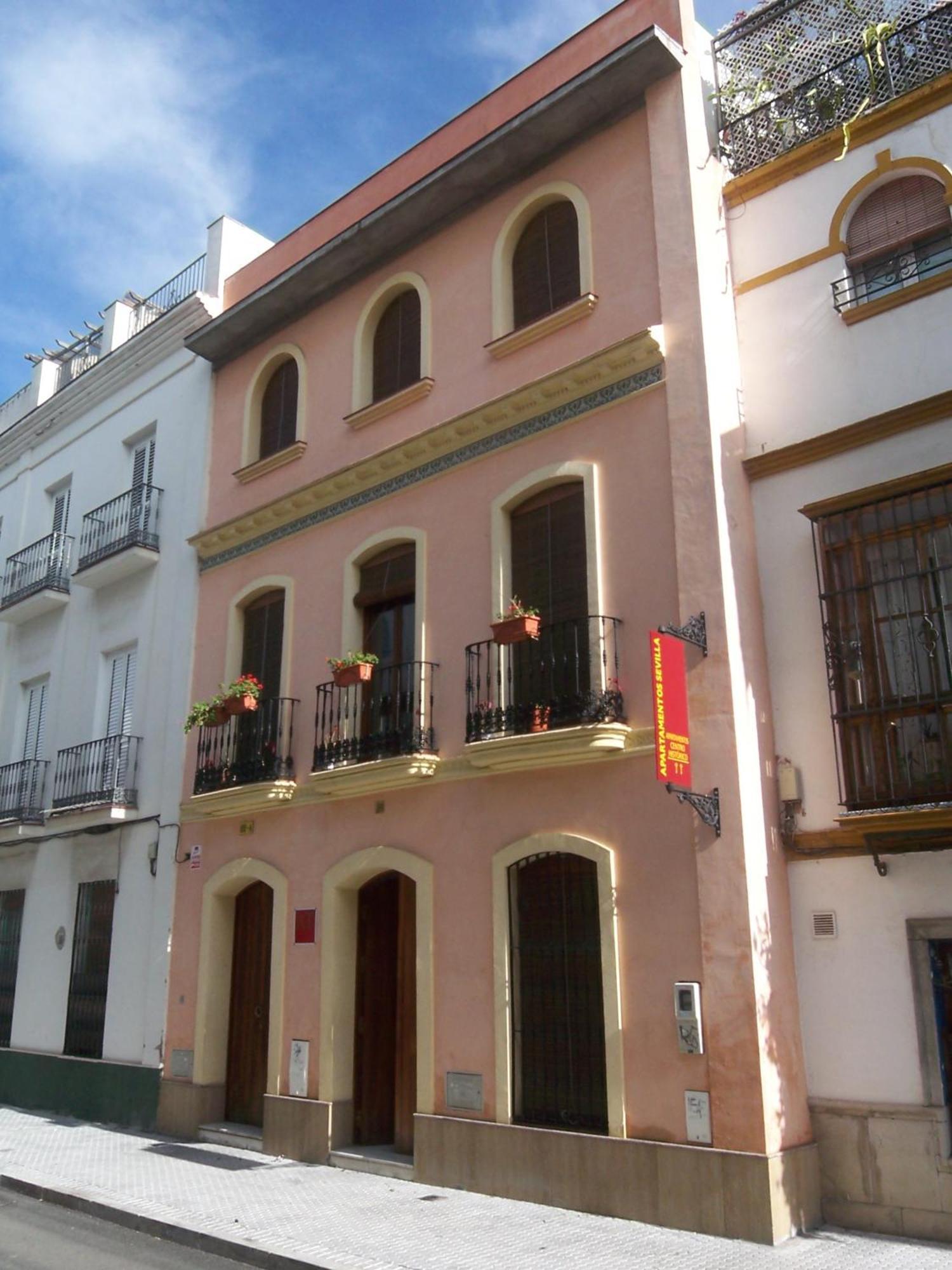 Apartamentos Sevilla Exterior photo